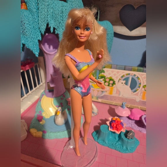 1990 Bathtime Fun Barbie - Picture 1 of 2
